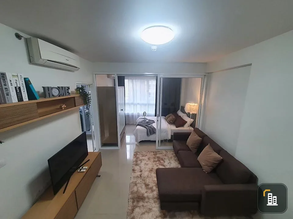 For sale, rent, I-Biza Condominium RCA, the room is decorated very nicely. Come, but you can move in. Hurry up.