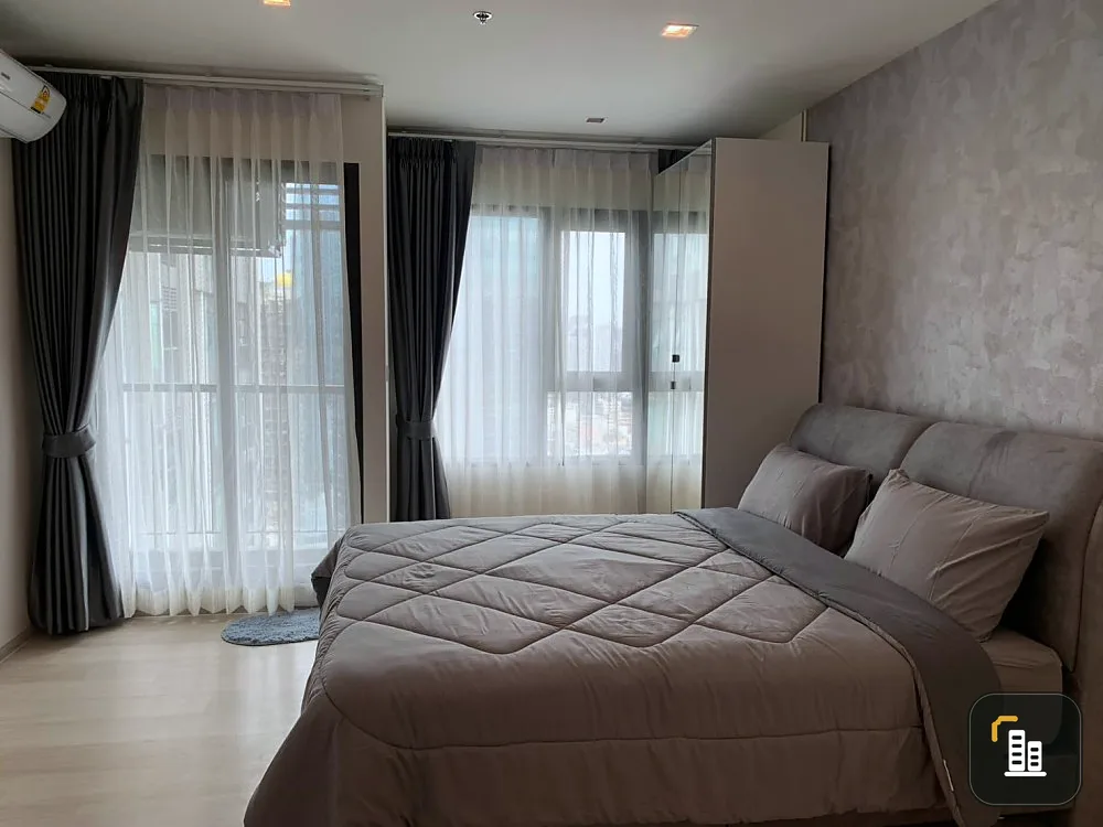 Sell Life One Wireless Glitter Wallpaper Decorated with gold aluminum, the whole room is good like this, you need to reserve it.