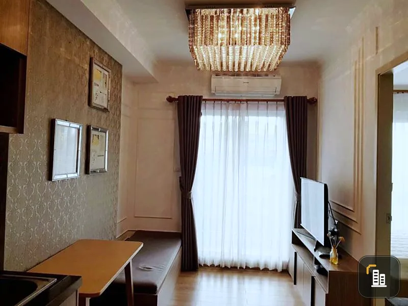 OMG!! This room is very beautiful decorated, luxurious, fully furnished, ready to move in. For rent or sale Chapter One The Campus Ladprao Soi 1