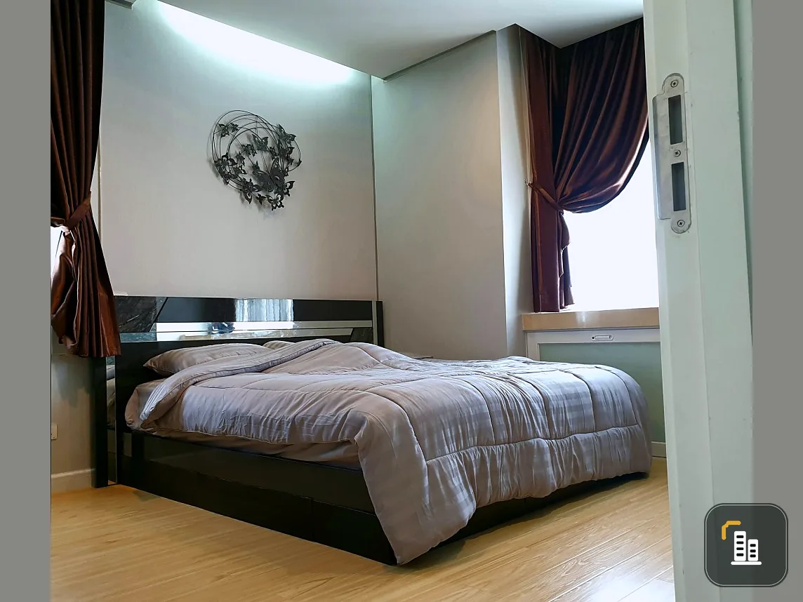 Condo for rent, TC Green, nice room, spacious size with facilities, lovely price, don't miss it.