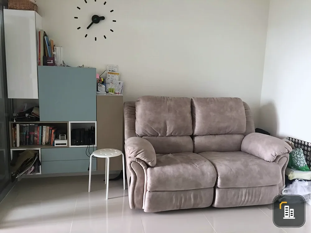 Sell Aspire Sukhumvit 48, high floor, beautiful view, fully furnished and electrical appliances. Carry your bag and move in.