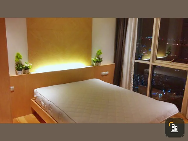 For rent Abstracts Phahon Yothin Park, beautiful view, built-in furniture, 2 bedrooms, 1 bathroom, complete electrical appliances. Can't miss it!