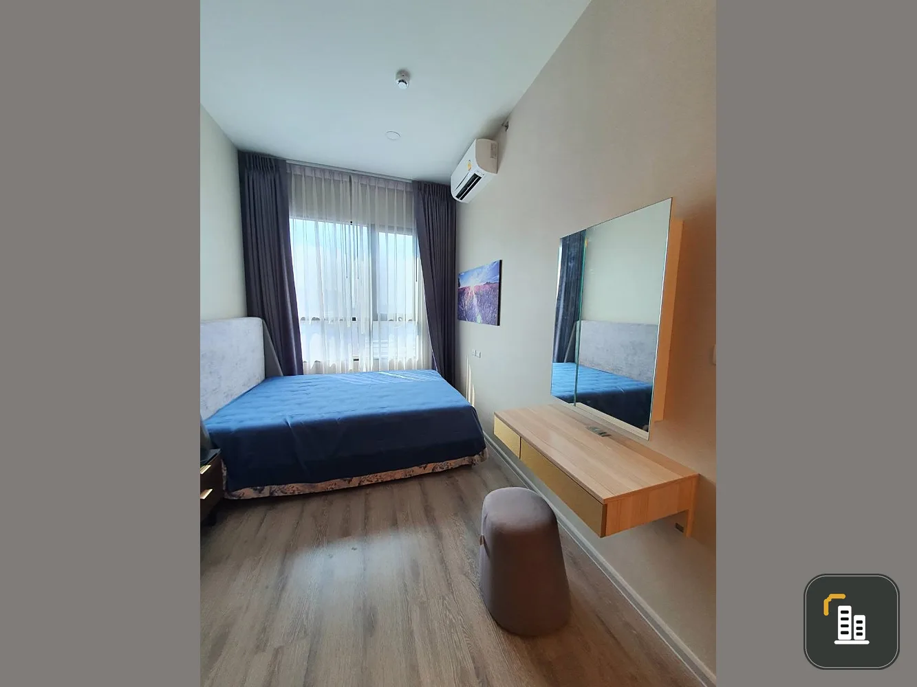 Selling Knightsbridge Collage Ramkhamhaeng, 10th floor, pool view, fully furnished, fully furnished, I can tell you that it's worth it.