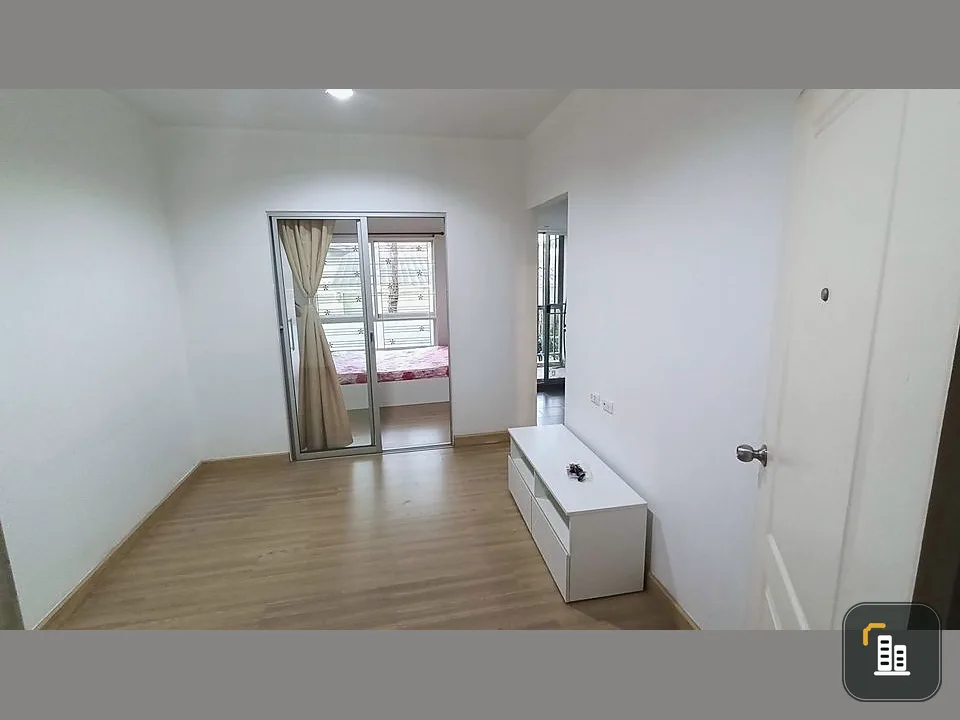 Sell The Kith Light Bangkadi-Tiwanon The room is divided into proportions, in good condition, livable, book now, don't wait, hurry up.
