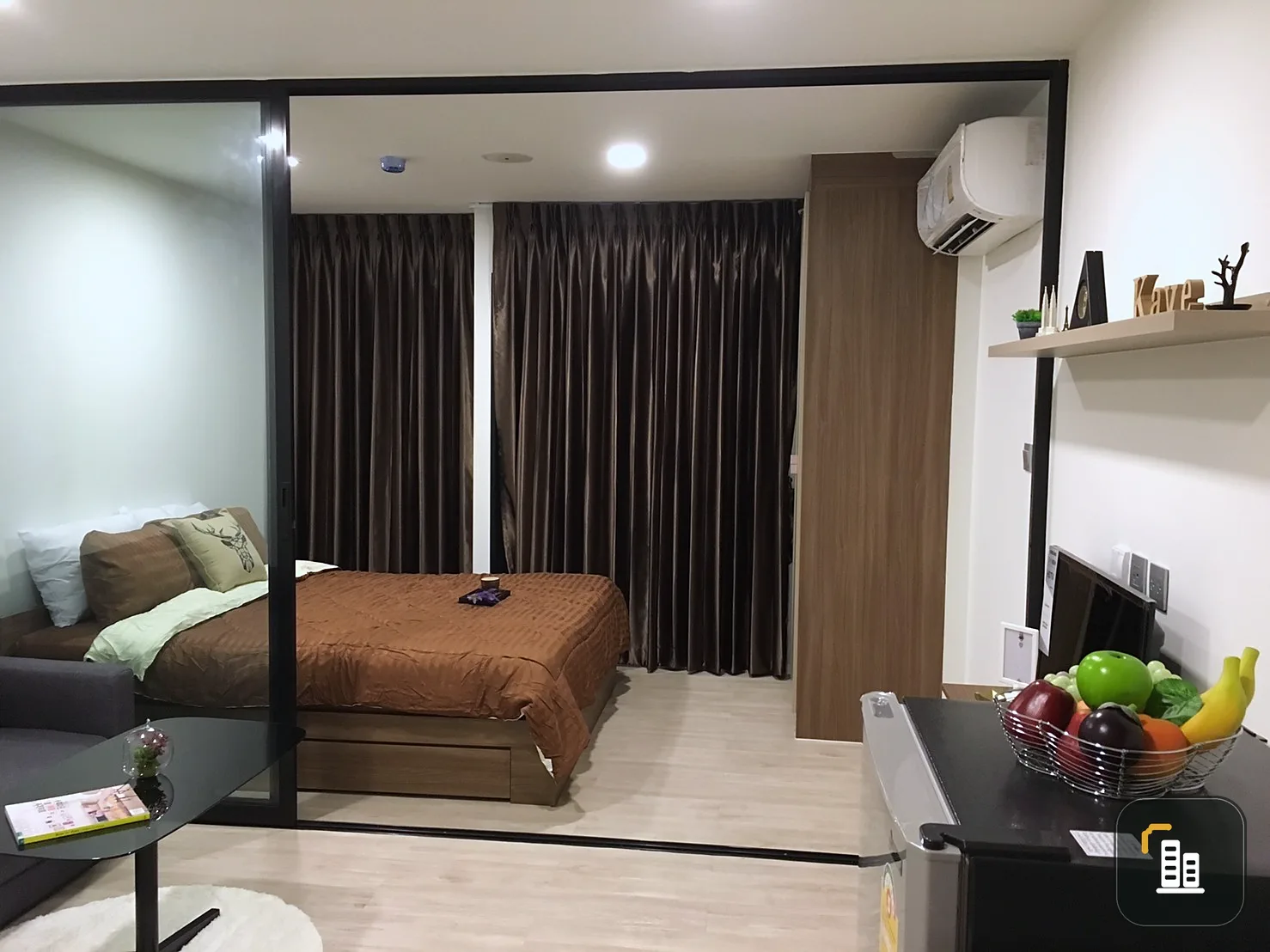 Cave Condo for rent new rooms Fully furnished, you can move in. Type 1 bedroom 24 square meters, rental price only 12,000 baht.