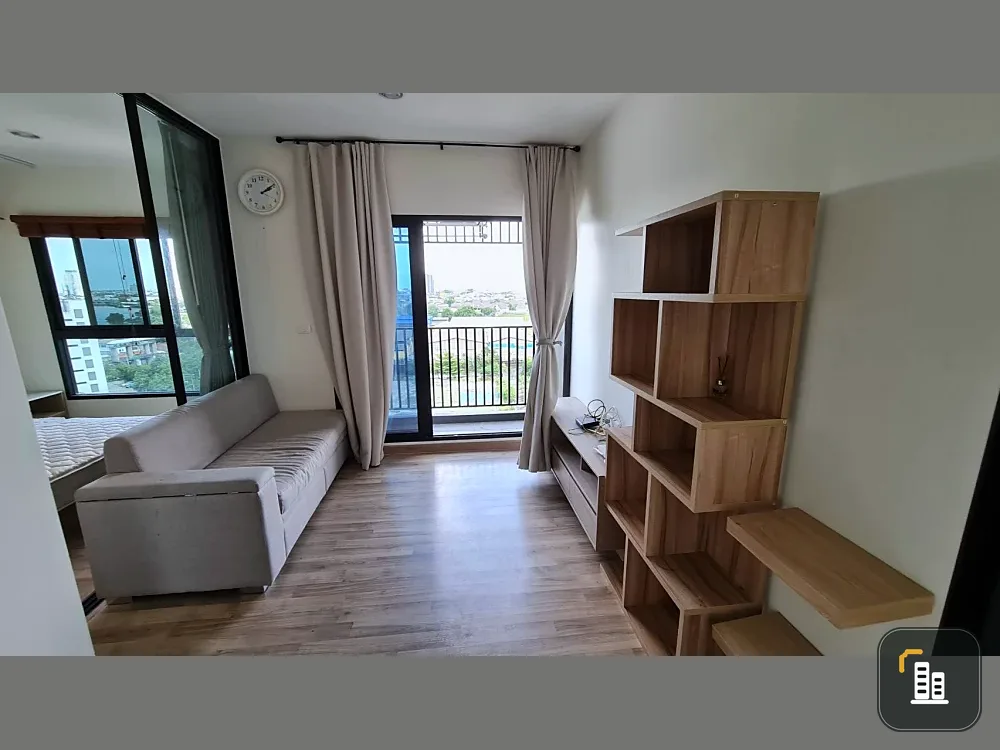 Condo for sale, Niche Mono Charoennakorn, beautiful pool view, convenient transportation, good location, worth investing, don't miss it!!