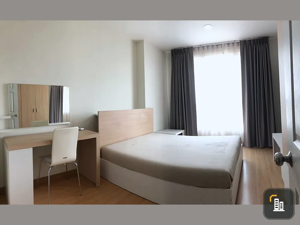 Condo for sale, Life @ Ratchada-Sutthisan, large room with usable area, 9th floor, good view, great price, you will regret it if you miss it.
