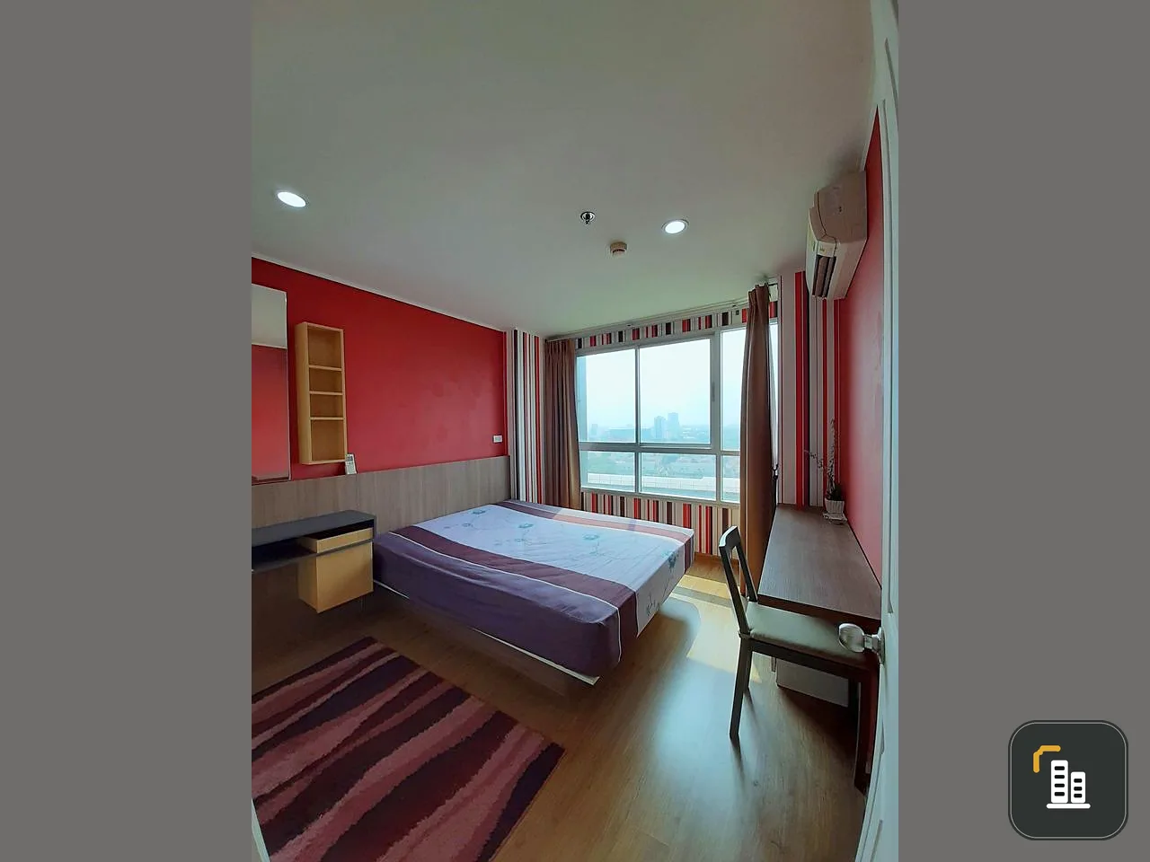 Sell or rent U Delight @ Hua Mak Station, unblocked view, stick wallpaper, the whole room is nice. Hurry up to reserve it quickly.