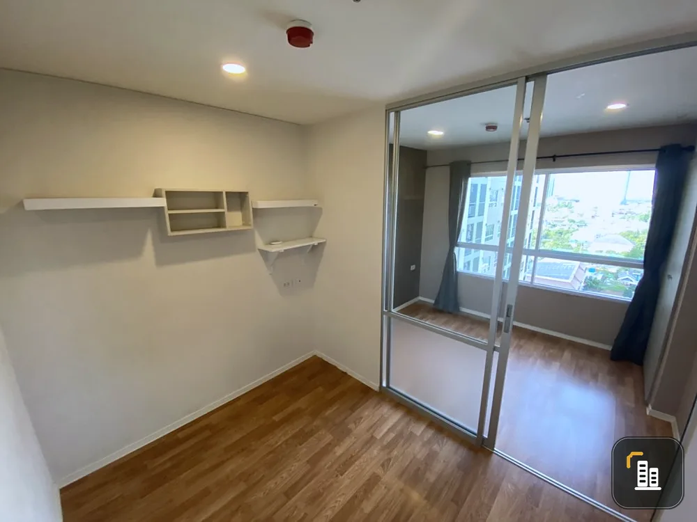 Condo for sale, Lumpini Ville Nakhon In-River View, corner room, 1 bedroom, 1 bathroom, low price, do not miss a reservation.