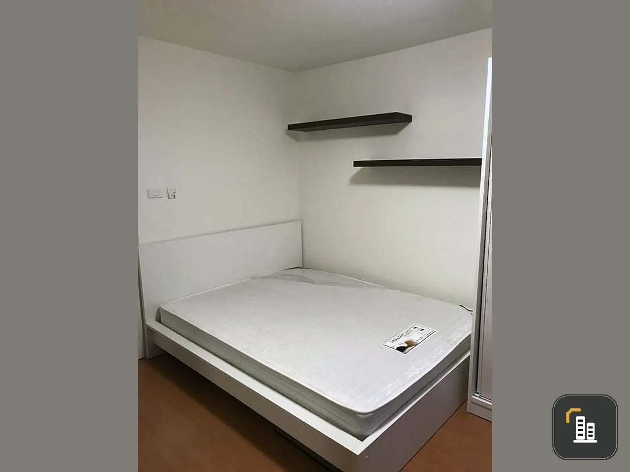 For sale, Lumpini Township, Rangsit, Khlong 1, 5th floor, fully furnished, good price, hurry up to own it, hurry up.