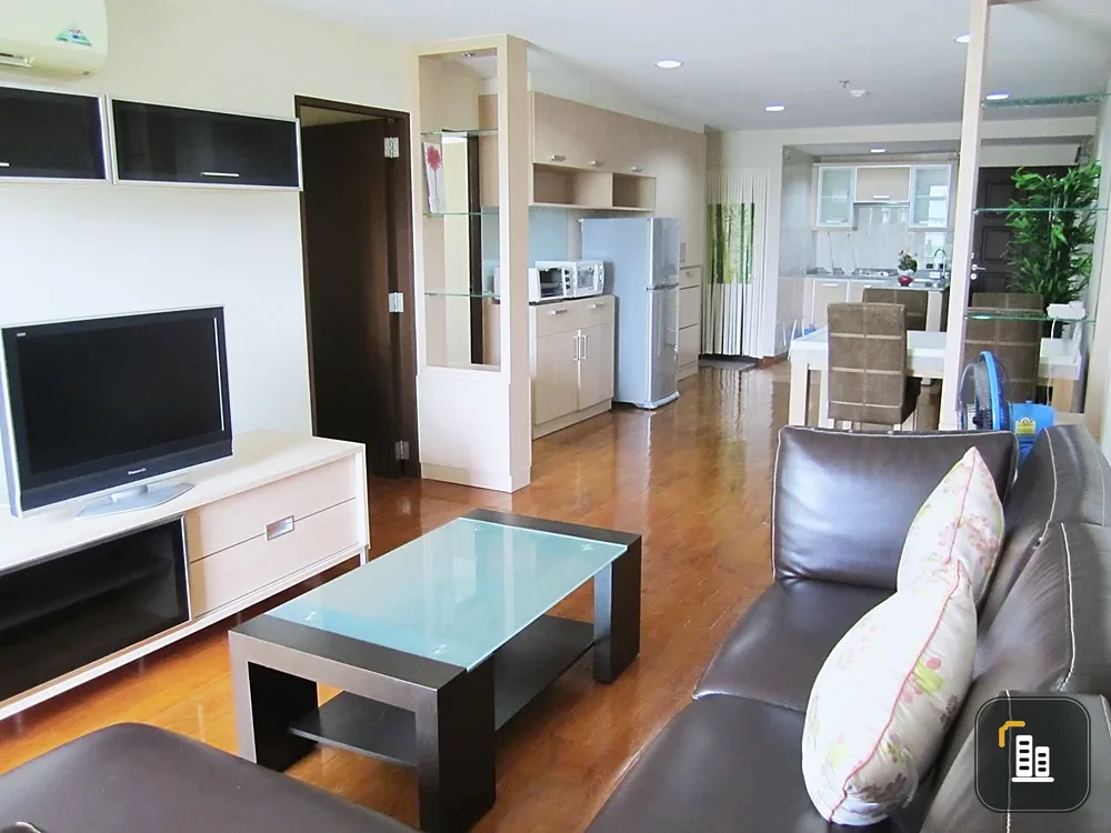 Condo for rent, Paphada Silom, Low Rise Condo, near BTS St. Louis, convenient to travel