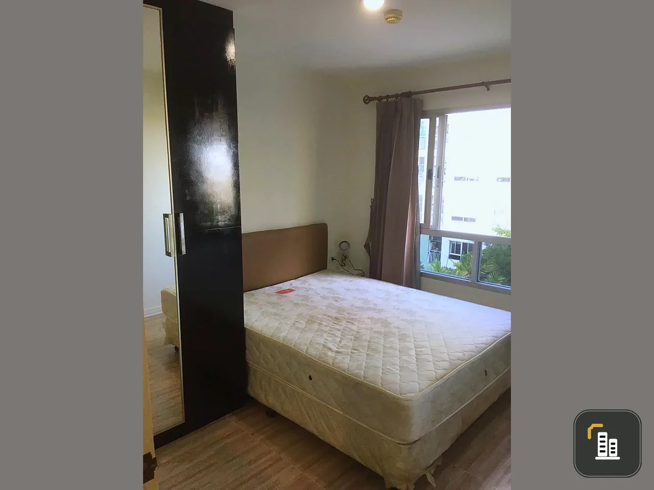 For rent, Lumpini Ville Ramintra - Laksi, 6th floor, spacious room, pool view. Don't just look at it, hurry up and reserve it.