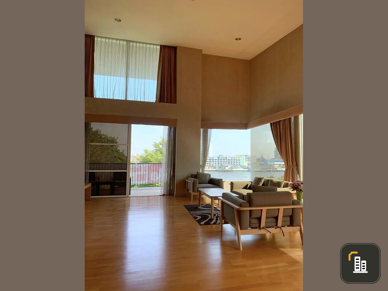 Condo for sale: The fine at river penthouse, spacious size, suitable for families Good built-in, great price, book now