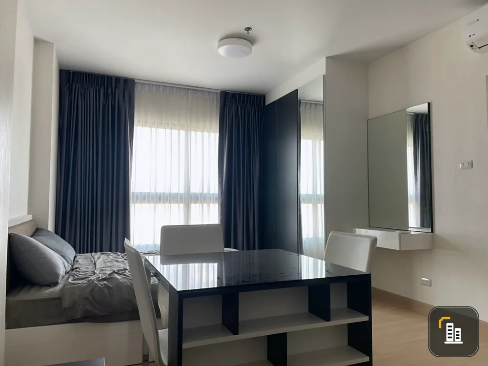 Supalai Loft Condo for sale, Talat Phlu Station, nice room, good built-in furniture, cute price, just drag your luggage in
