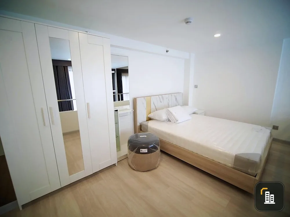 Rent Knightbridge Prime Sathorn, Duplex room, 30th floor, Bang Krachao view no building blocking the view ready to move in