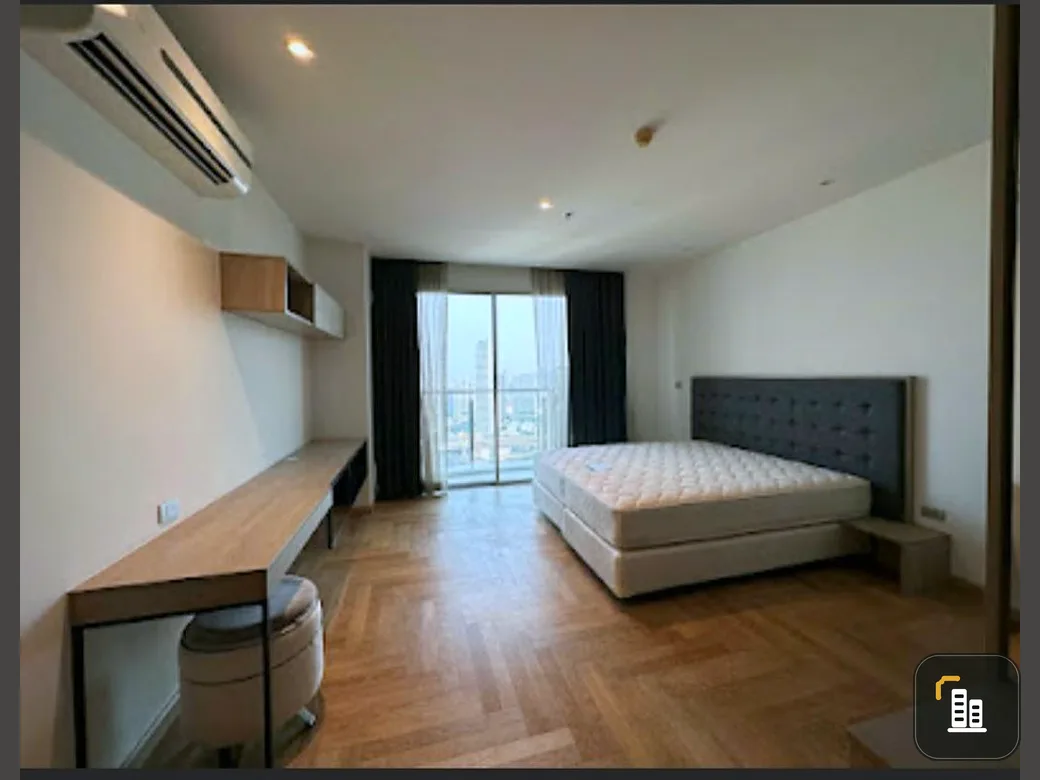 For rent urgently!! Condo Skywalk and Wellz Residence, 39th floor, spacious room, fully furnished, ready to move in, don't miss it!!