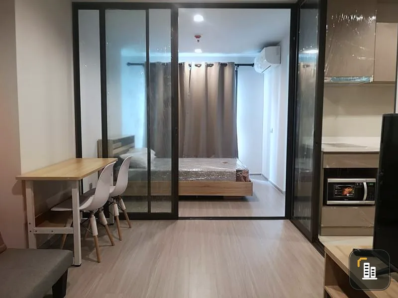 divide the room into proportion well laid out Fully equipped, ready to move in. Life Ladprao. This room is for rent. Come on!!!