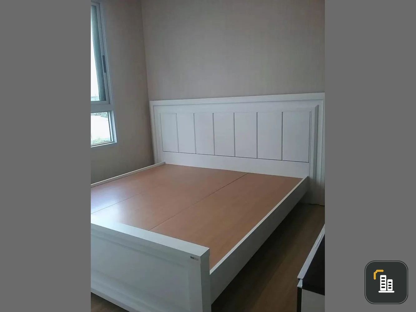 Selling Plum Condo, Phaholyothin 89, Phase 4, 4th floor, Building A, corner room, fully furnished, livable, hurry to own it.