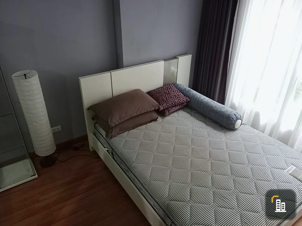 For rent, Regent Home 22, Sukhumvit 85, corner room, quiet, very private. If interested, hurry up to reserve.