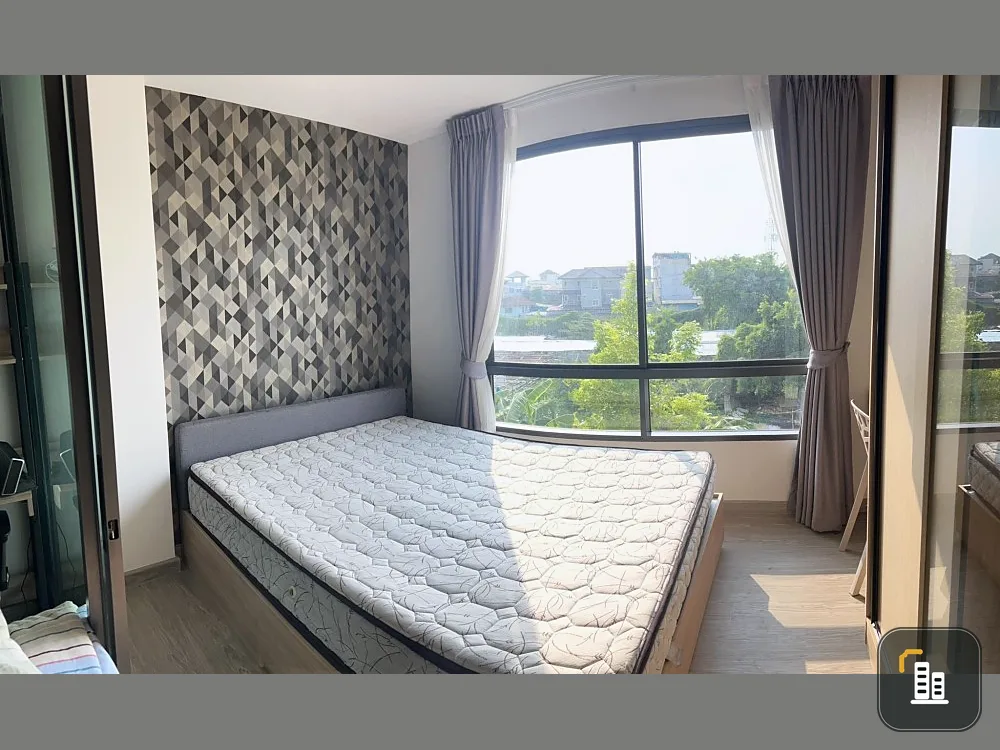 Condo for rent, Polis Suksawat 64, nice room, proportional, wide bed, nice bed, 3rd floor, good price, don't miss it