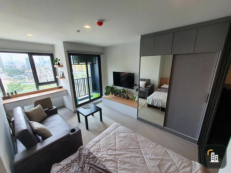 full built-in Make good use of every space in the room. No matter how many items, I can take it. Life ladprao. This room is great.