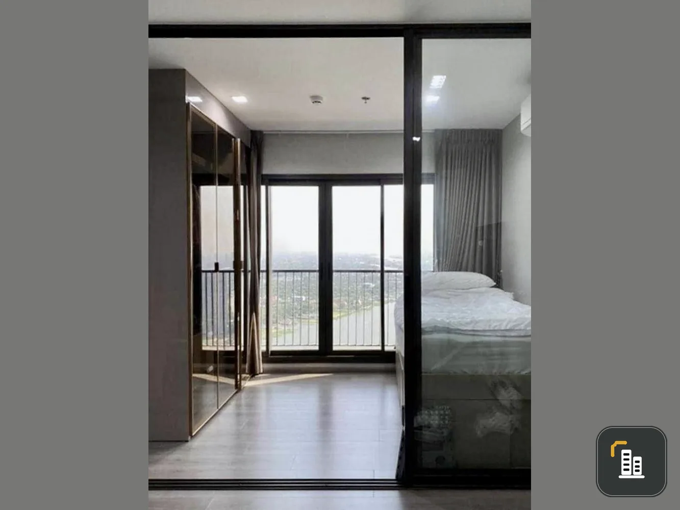 Politan Aqua condo for sale, nice room, modern style, wide size, high floor with a great view, good price, hurry to book