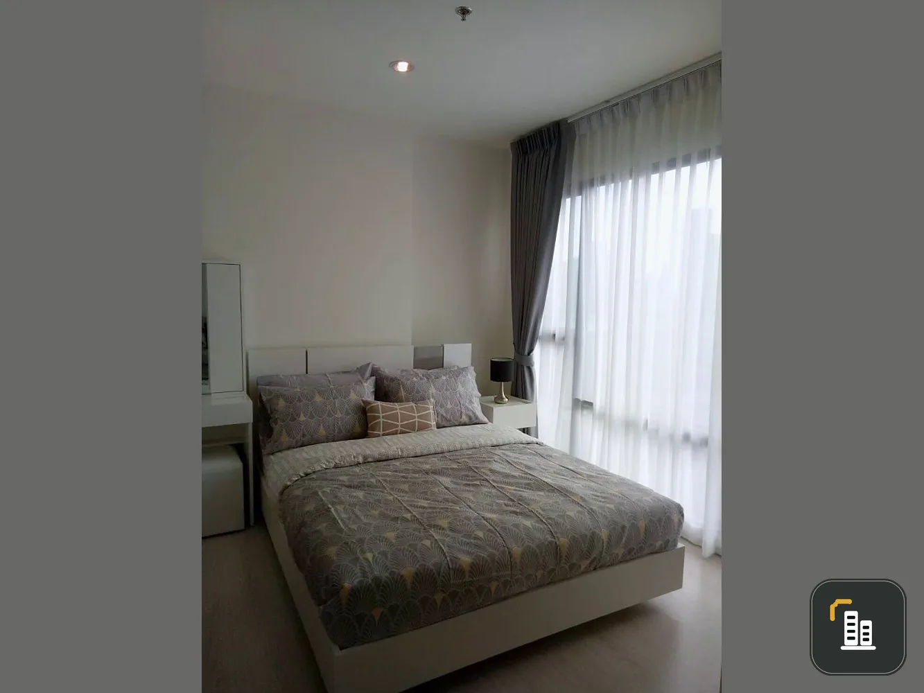 For sale, rent, Rhythm Asoke condo, ready to move in fully furnished Complete electrical appliances