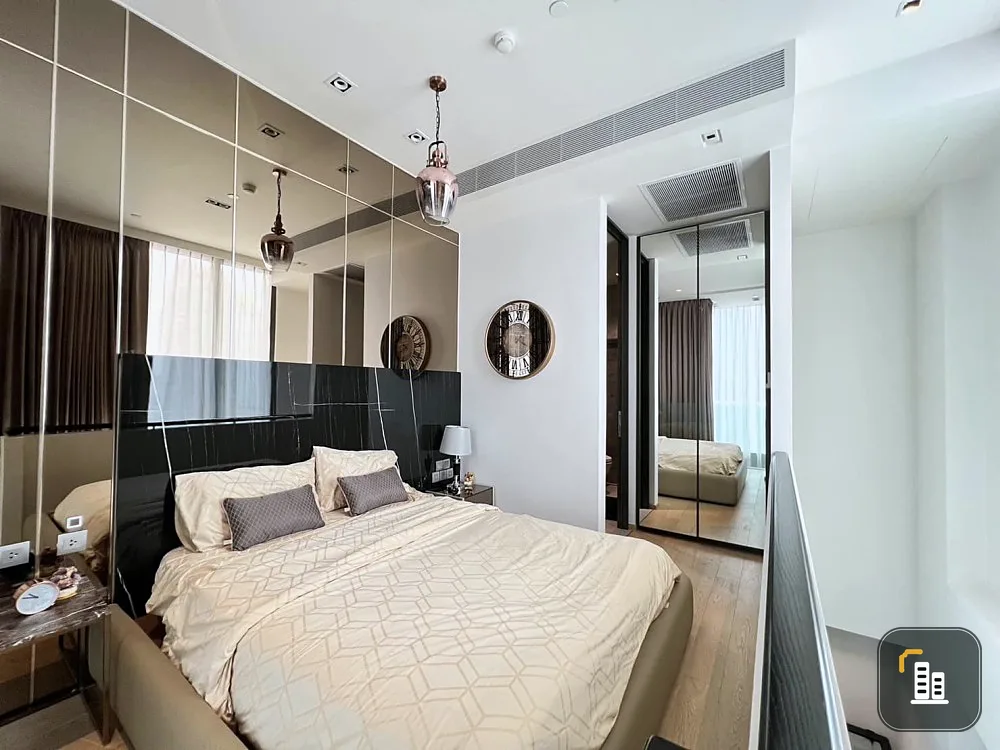Condo for rent, 28 Chidlom, beautiful decorated room, great built-in furniture elegant style Well-proportioned room, good price, book now