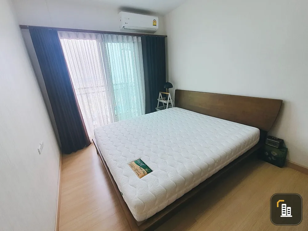 Condo for sale Supalai Loft Khaerai Station, spacious room There is a lot of usable space, 29th floor, high view, buy now.