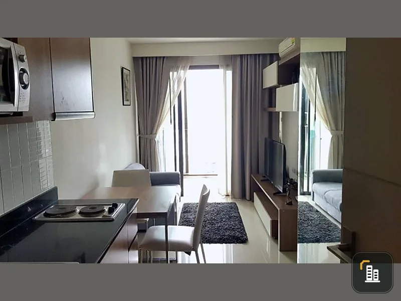 1 bedroom, 1 bathroom, north, near the elevator, not loud Complete room amenities Ready to move in immediately