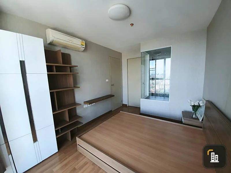 Hurry up, very good location, in the center of prosperity, complete, convenient to travel.