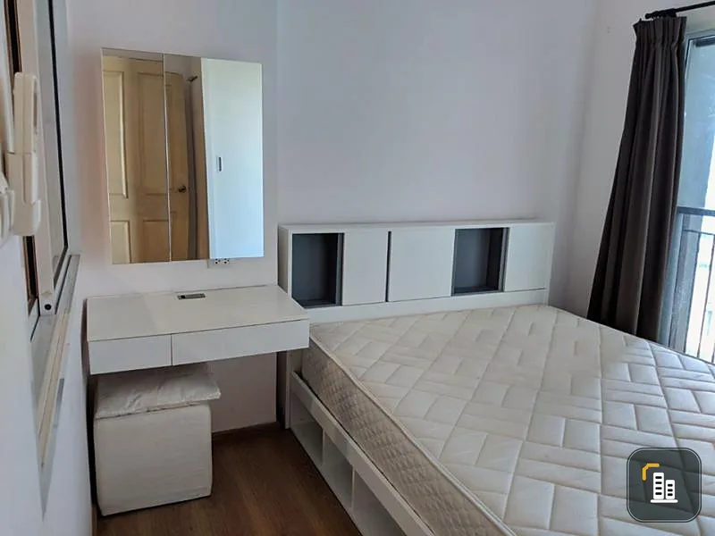 It's been here. For rent, Sim Vipha Ladprao, hot-hit condo, 1 bedroom, fully furnished. Great view, ready to move in, book now!