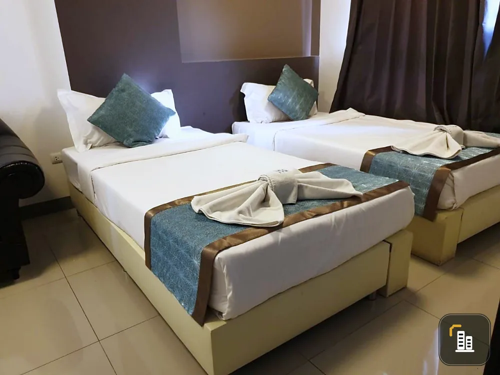 Sell the avenue venice ABAC Bangna, fully furnished, complete facilities, book now