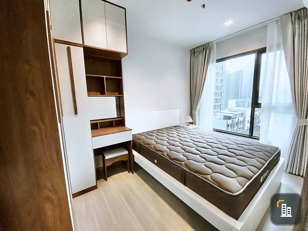 For rent, Life Asoke Rama9, fully furnished room Complete facilities Reserve before the room is gone.