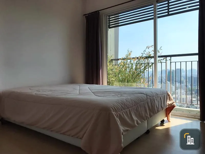 sell..!! Condo SYM Vipha - Ladprao, 29th floor, top floor, great view, cool breeze This room is very good Don't miss all of them. Come on.