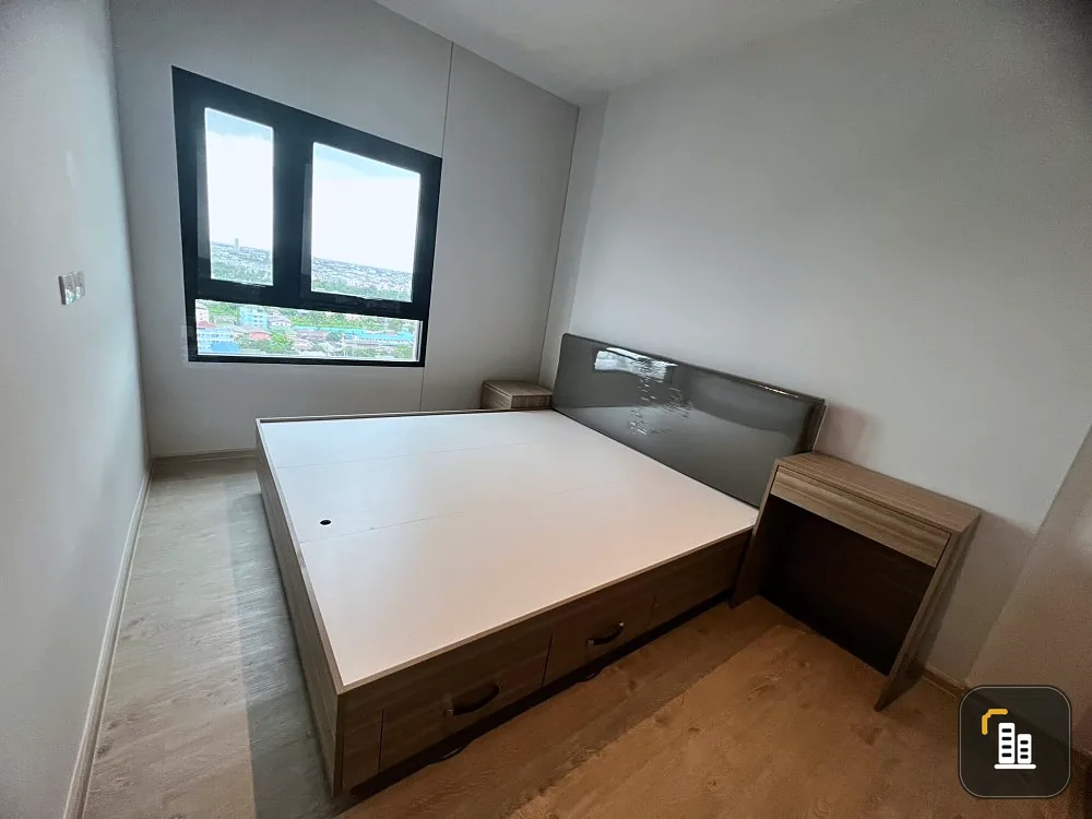 Condo for sale, Altitude Unicorn Project, Sathorn-Tha Phra, corner room, clear view, no other condos blocking it, buy now.