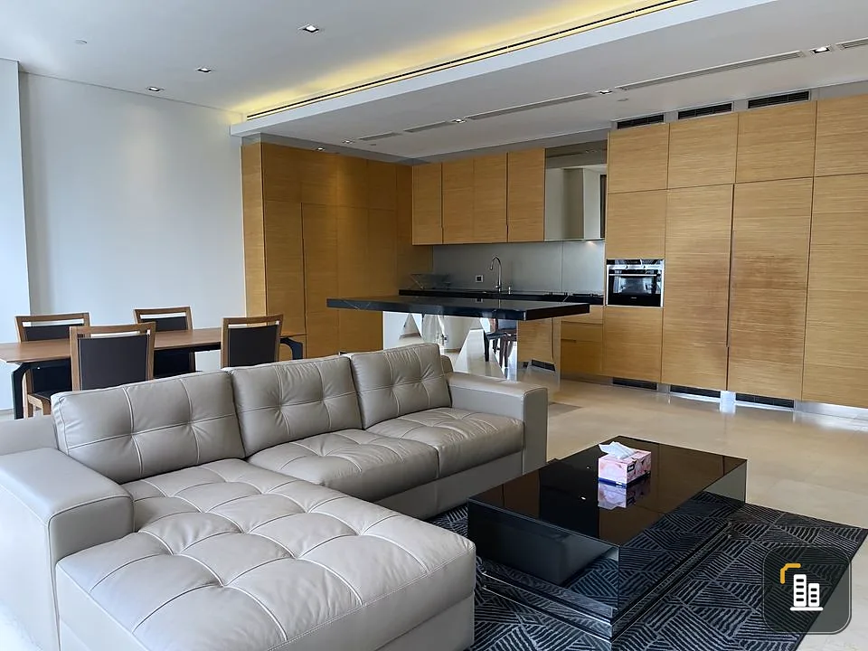 For rent, Saladaeng Residence, 2 bedrooms, 12th floor, corner room, spacious room, ready to move in. Hurry up and reserve now.