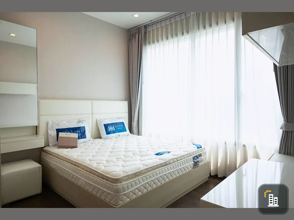 Condo for sale, Q ASOKE, fully furnished, Buit-in, King Size mattress, extremely comfortable sleep, can't miss it, book now.
