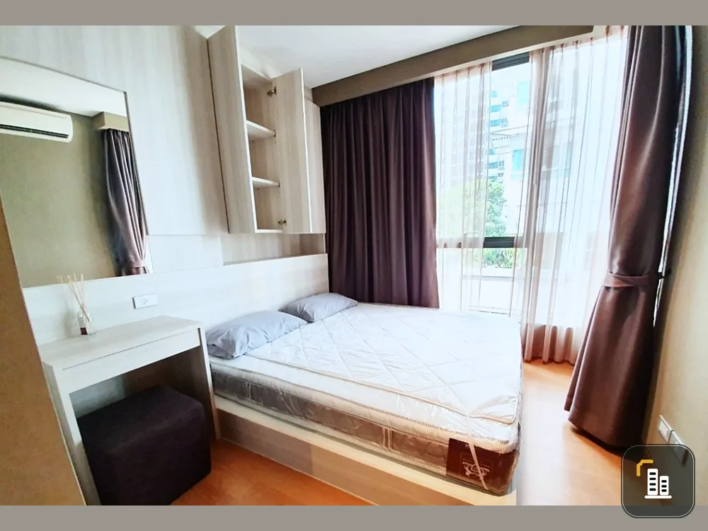 Condo for rent, The Lumpini 24, 5th floor, with Buit-in furniture, super cool, you can just move in.