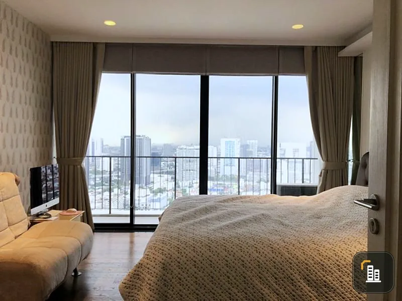 Selling The Issara Ladprao, 3 bedrooms, 3 bathrooms, spacious enough. clearly divided zones Grip condition room Price we can talk!!