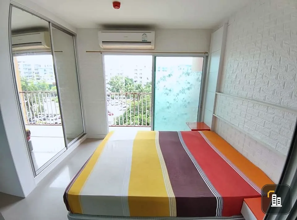 Condo for sale, Metro park Sathon, wide balcony, pool view, best price, can't reserve it anymore, hurry up