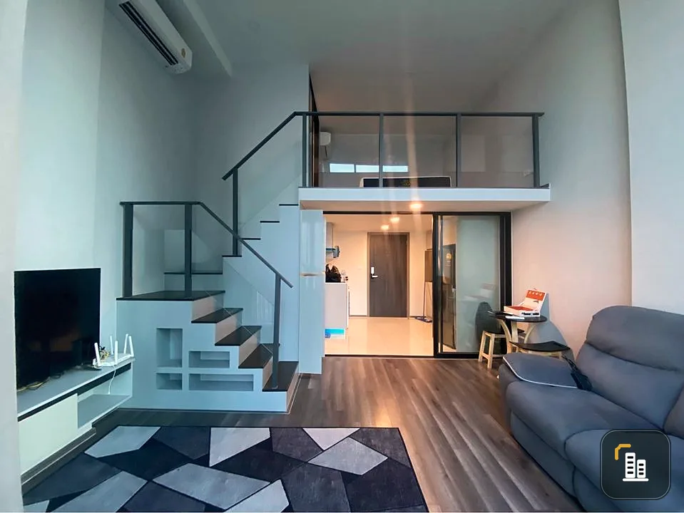 For rent, Knightsbridge Space Rama 9, nice room, good view, complete facilities. You can reserve first. You can stay first.