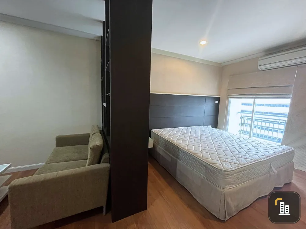 For rent, Grand Park View Asoke, spacious room, comfortable, fully furnished, book now, hurry up.