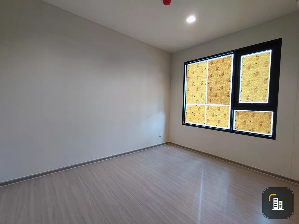 Condo for sale, Life Sathorn Sierra, 2 bedrooms, 2 bathrooms, fully furnished, not hot in the afternoon, pool view, book now
