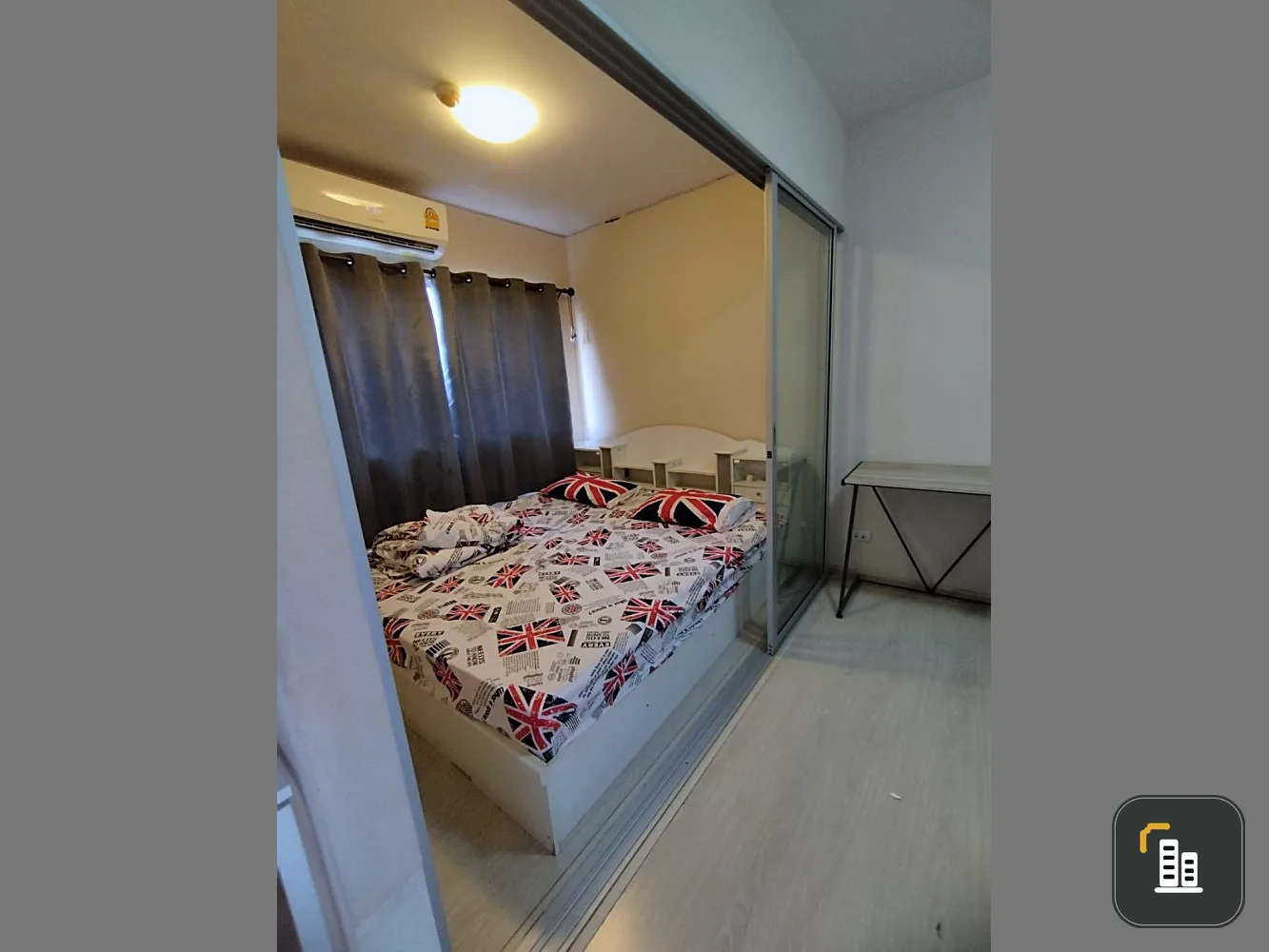 For rent, Plum Condo Park Rangsit, Phase 3, 5th floor, complete with furniture and electrical appliances. Book now. Hurry up.