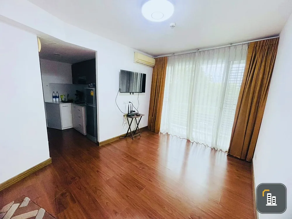 For sale, C2 Condominium, 5th floor, spacious room, 2 bedrooms, nice room, can be reserved as the owner. Urgent.