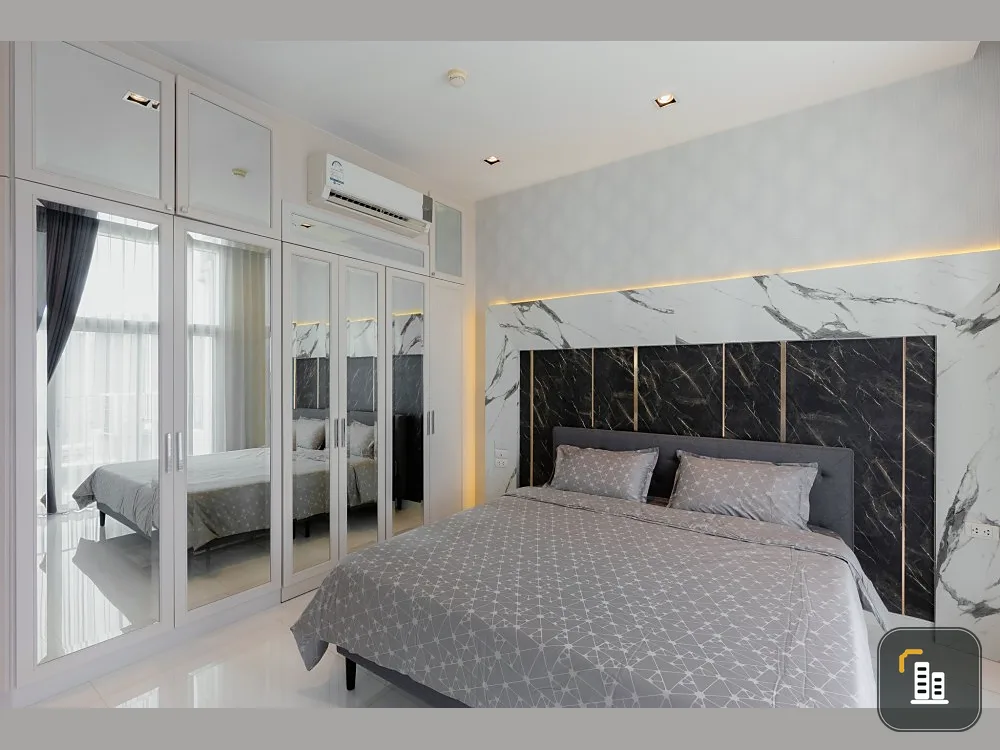 For rent, Belle Grand Rama 9, 34th floor, beautiful, luxurious room, very nice to live in. Say you shouldn't miss it. Book now.