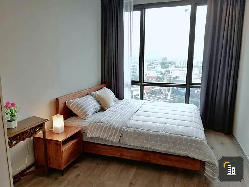 modern style decoration sweet warm tones Central, tight, satisfying, for rent at Whizdom Avenue Ratchada - Ladprao Urgent