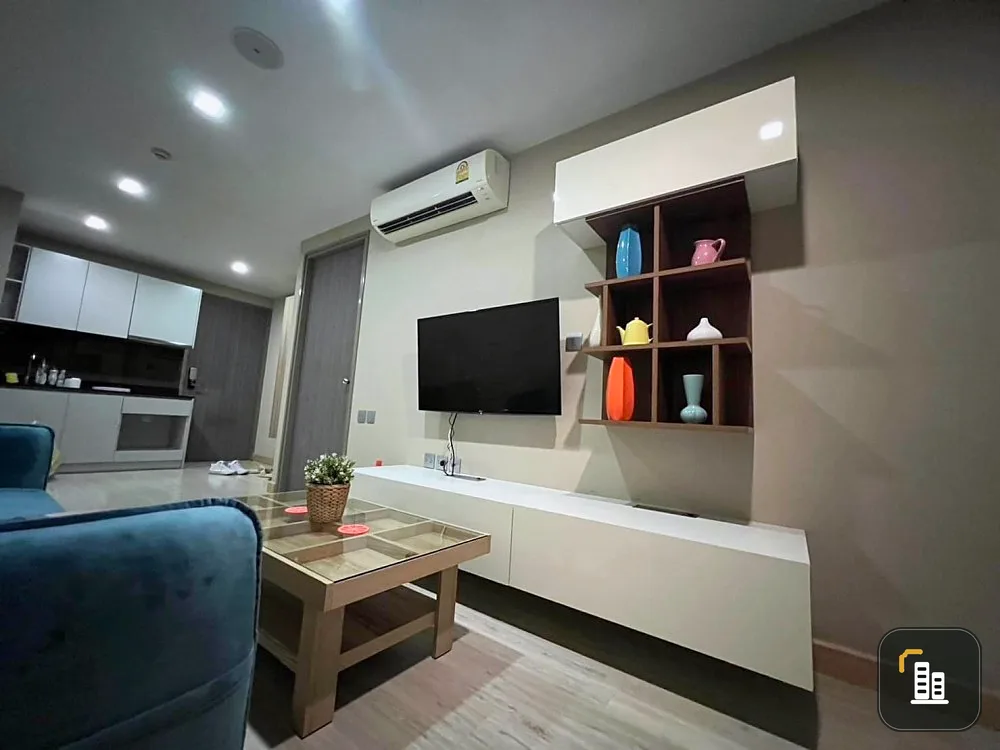 Condo for rent, The L Fifteenth, nice room, wide size, fully furnished, 8th floor, city view, good price, don't miss it.
