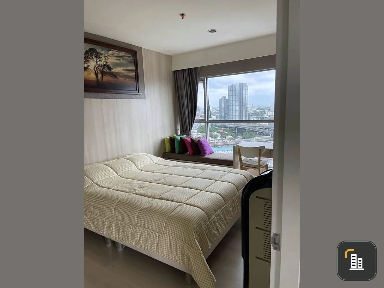 Sell Aspire Sukhumvit 48, 19th floor, corner room, good view, beautiful room, fully furnished. Reserve quickly.